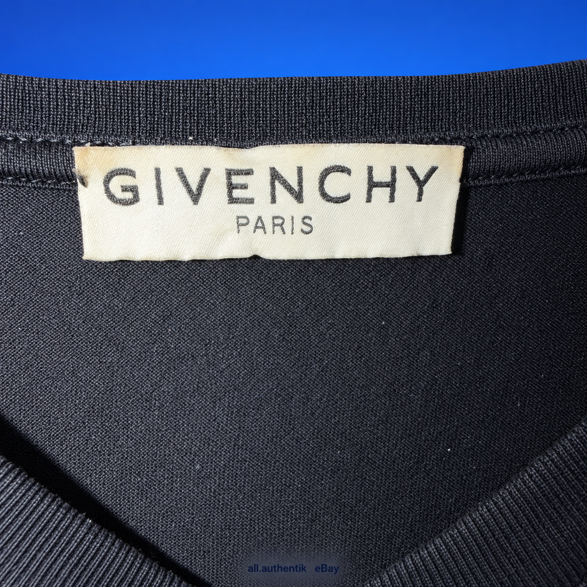 Givenchy Black T-Shirt Red Abstract Graphic Men's Size M - image 4